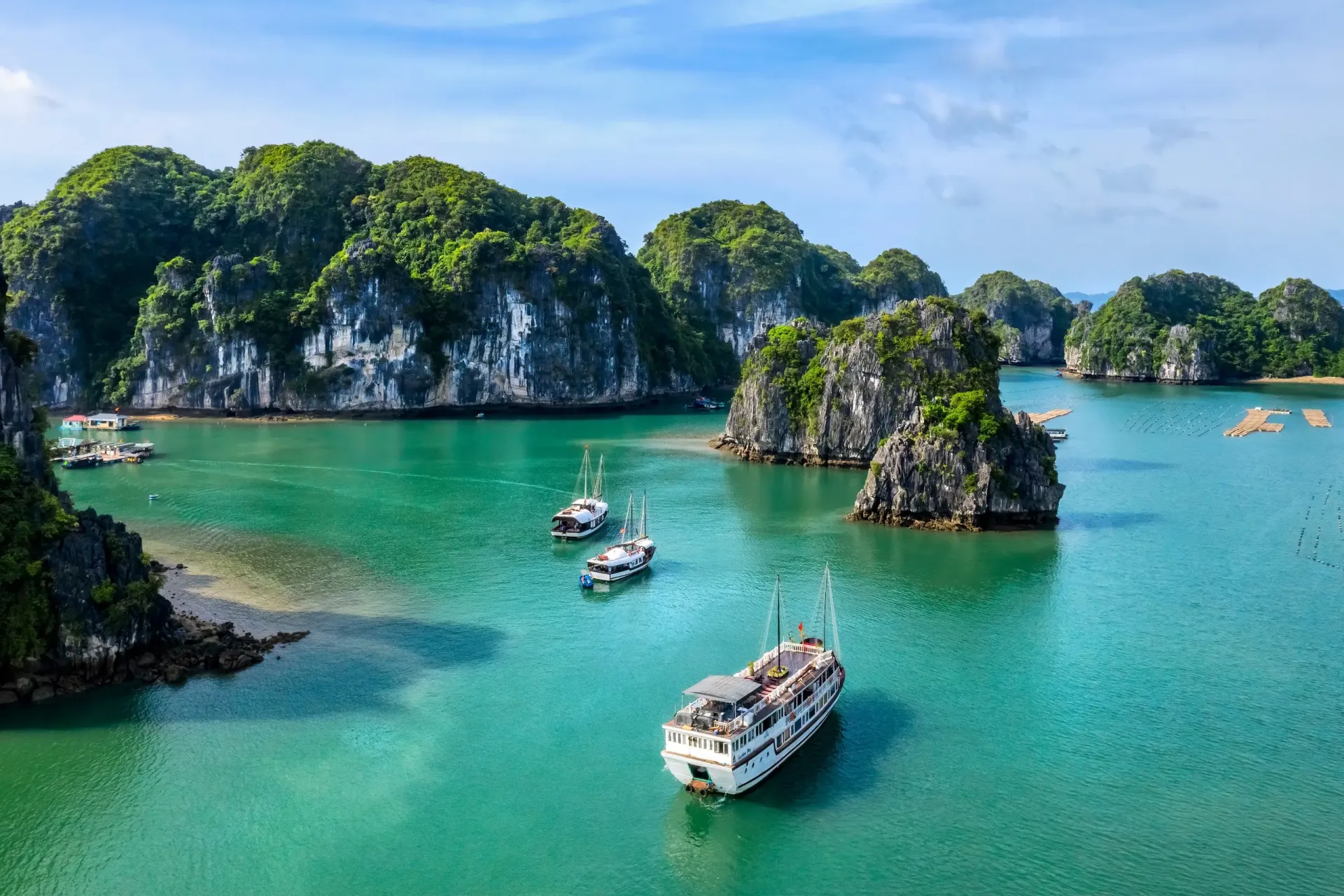 Halong Bay VN wqe2